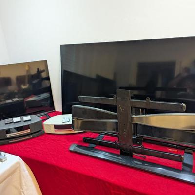 Sale Photo Thumbnail #121: Lot's of TV's tested and working w/ remotes!