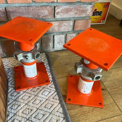 Sale Photo Thumbnail #131