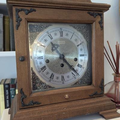 Sale Photo Thumbnail #84: Hamilton mantle clock