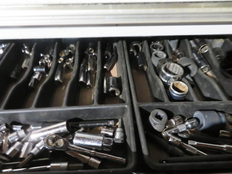 Sale Photo Thumbnail #16