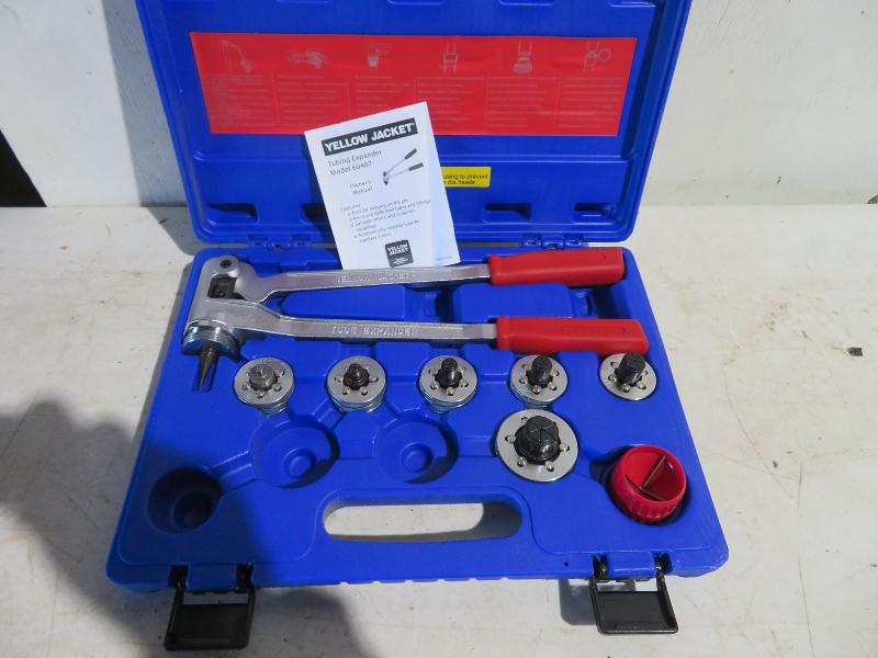 Sale Photo Thumbnail #64