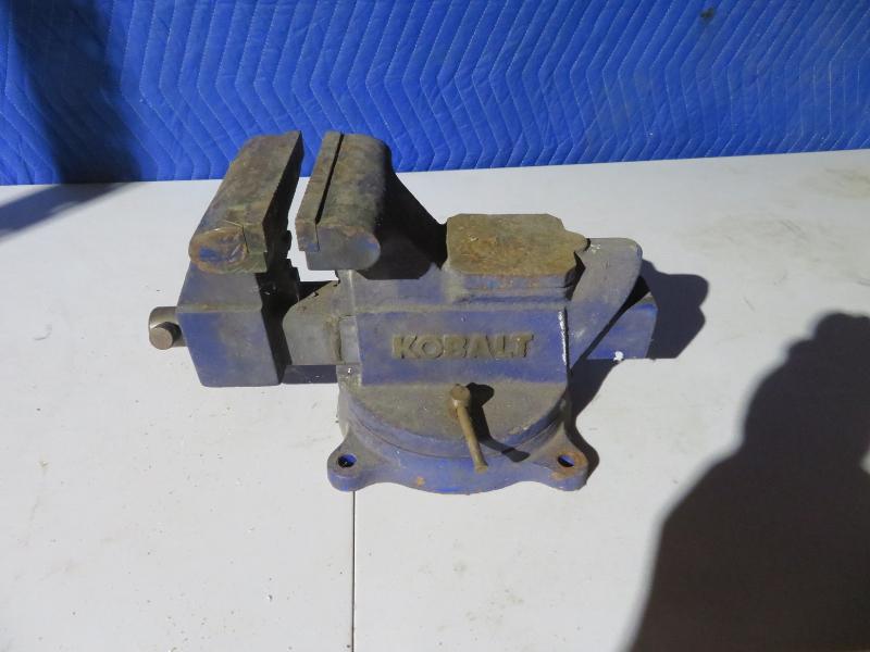 Sale Photo Thumbnail #22