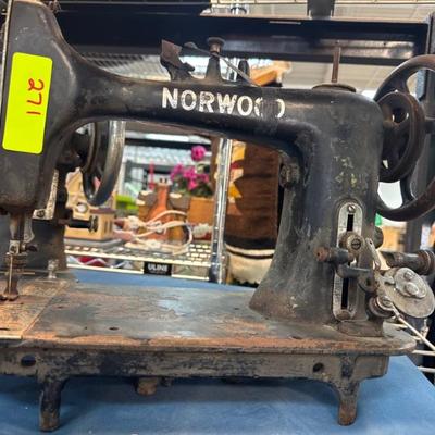 Sale Photo Thumbnail #325