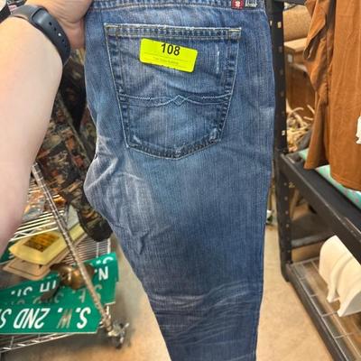 Sale Photo Thumbnail #160