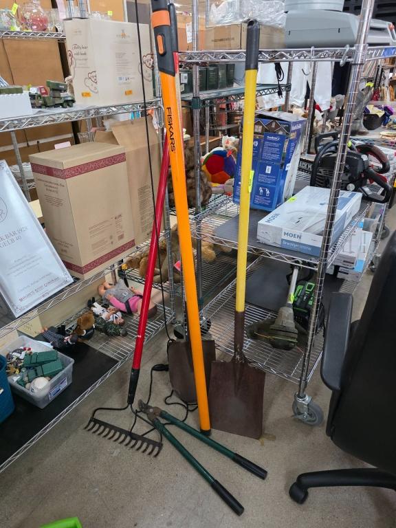 Sale Photo Thumbnail #361