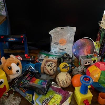 Sale Photo Thumbnail #249