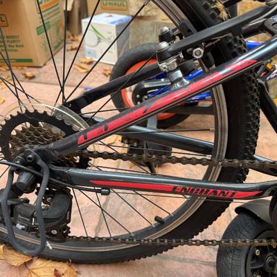 Sale Photo Thumbnail #121