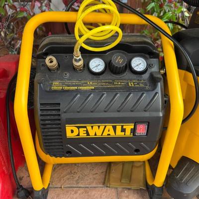 Sale Photo Thumbnail #142