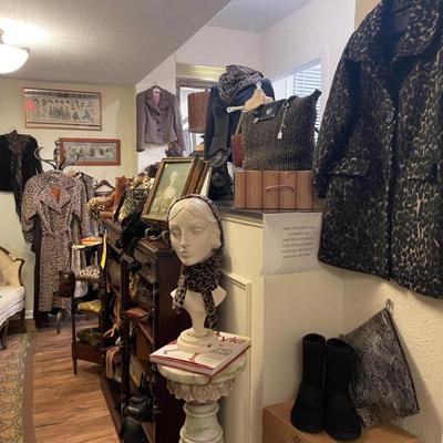 Sale Photo Thumbnail #22