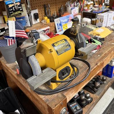 Sale Photo Thumbnail #104