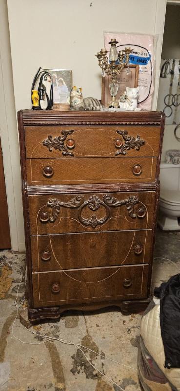 Sale Photo Thumbnail #176