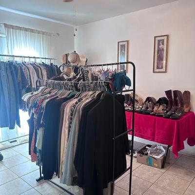 Sale Photo Thumbnail #65