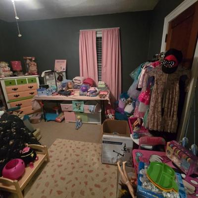 Sale Photo Thumbnail #11