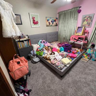 Sale Photo Thumbnail #63