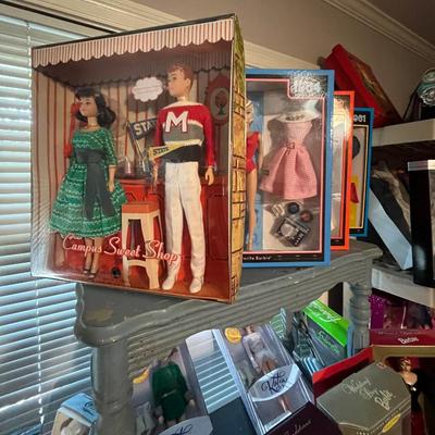 Sale Photo Thumbnail #557