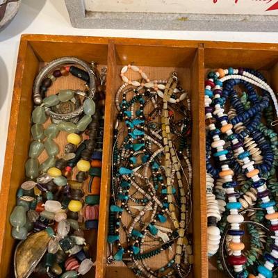 Sale Photo Thumbnail #254