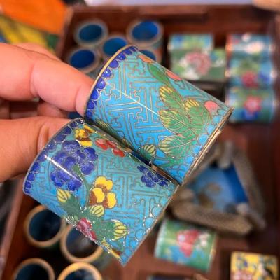 Sale Photo Thumbnail #398