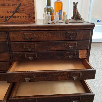 Sale Photo Thumbnail #687