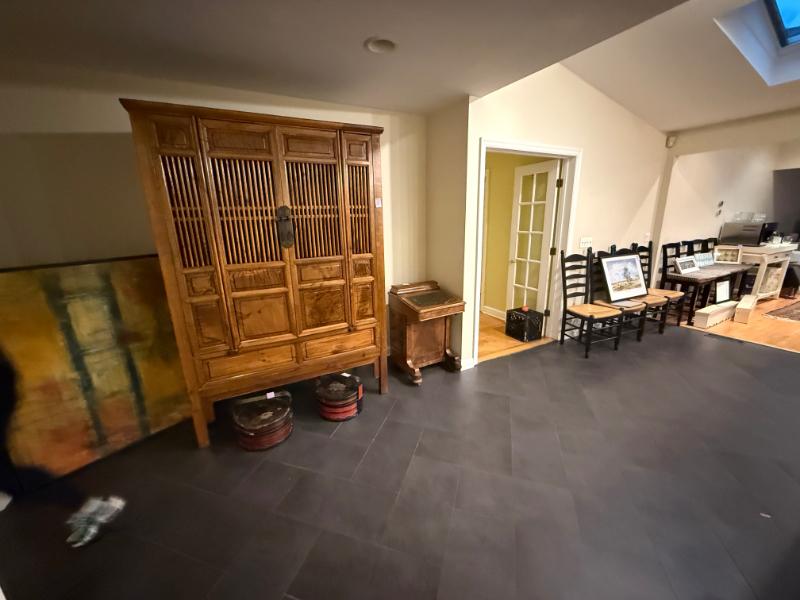 Sale Photo Thumbnail #12