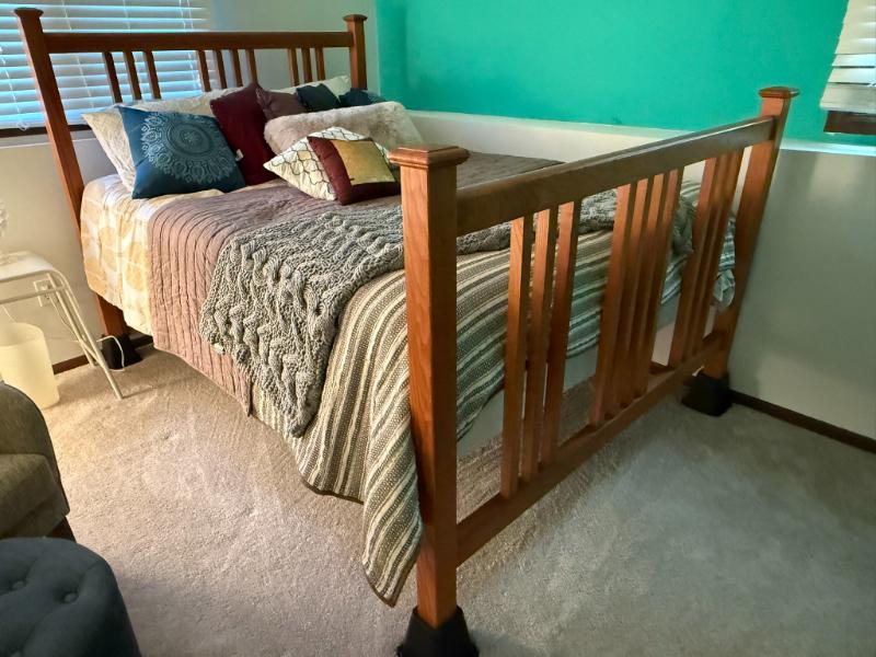 Sale Photo Thumbnail #9