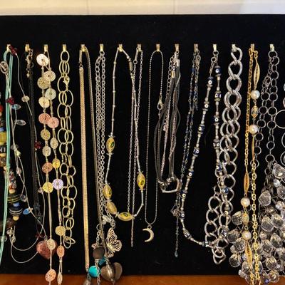 Sale Photo Thumbnail #92