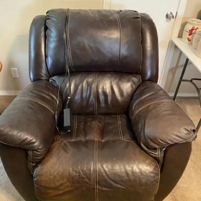 Recliner 42x37.5