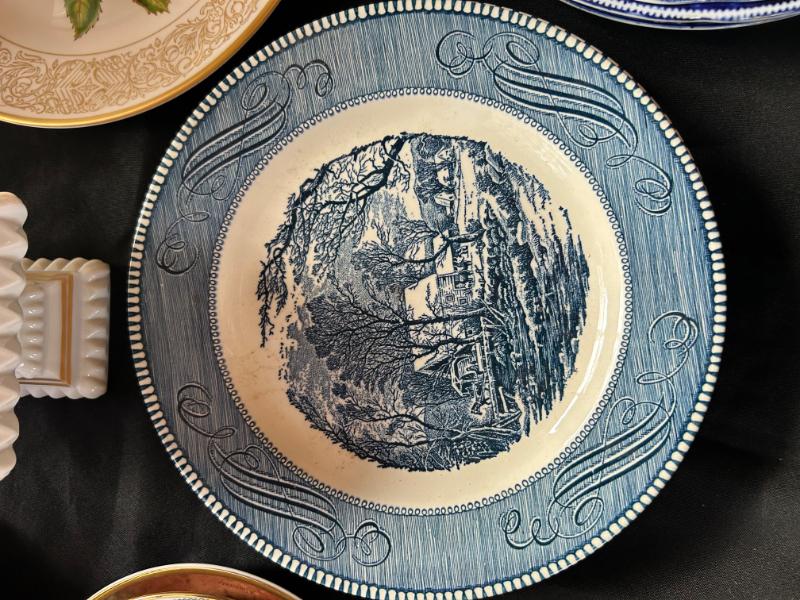 Sale Photo Thumbnail #18