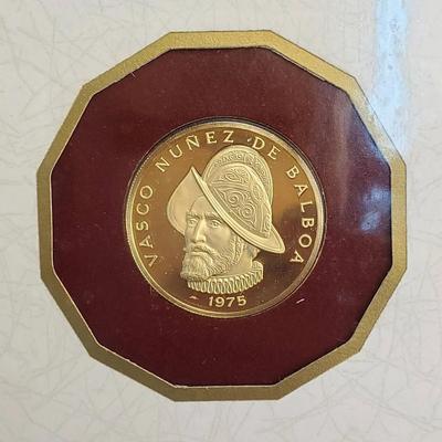 1975 Panama 100 Balboas .900 Fine Gold Coin With Certificate, Uncirculated Condition