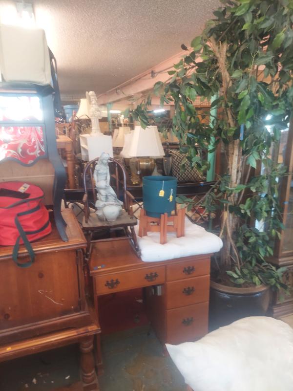 Sale Photo Thumbnail #110