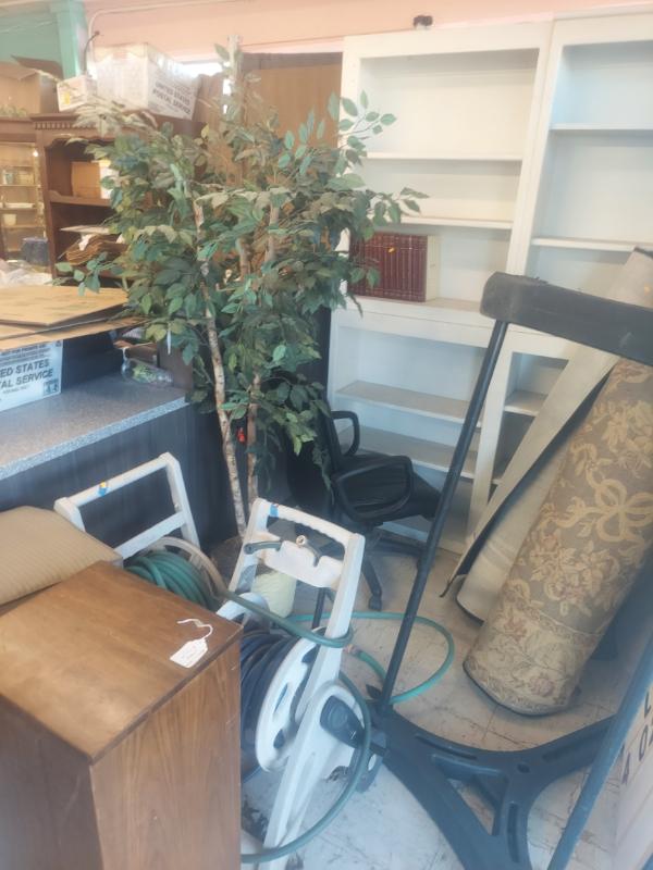 Sale Photo Thumbnail #107