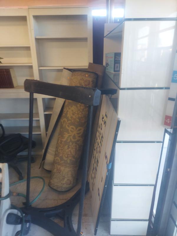 Sale Photo Thumbnail #106