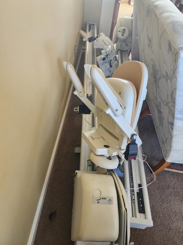 Sale Photo Thumbnail #3