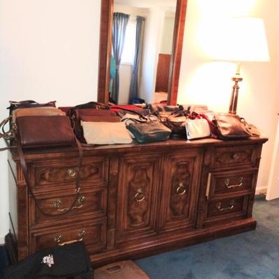 Sale Photo Thumbnail #34