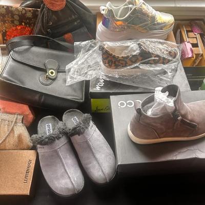 Sale Photo Thumbnail #62