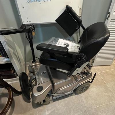 Sale Photo Thumbnail #47