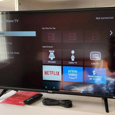 TCL Roku 32" HD Smart TV With Remote And Power/AV Cables