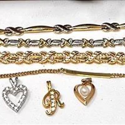 Napier, 14k And Other Costume Jewelry In Wooden Box 