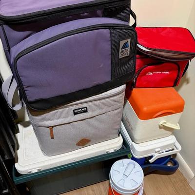 Hard & Soft Shell Coolers