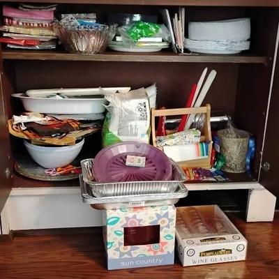 Mystery! Disposable Party Supplies 