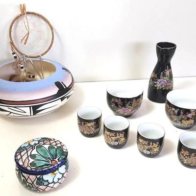 Ceramics And Pottery - Navajo, Mexican And Japanese
