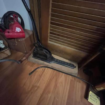 Sale Photo Thumbnail #110