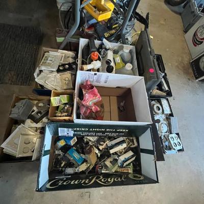 Sale Photo Thumbnail #543