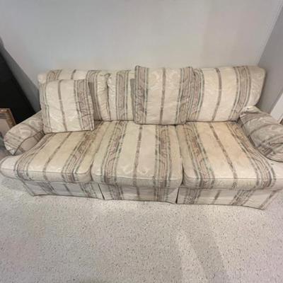 Sale Photo Thumbnail #236