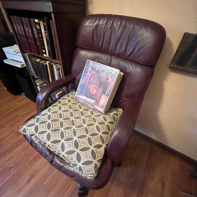 Sale Photo Thumbnail #92