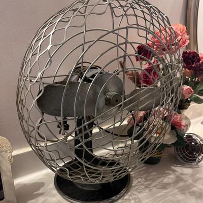 Sale Photo Thumbnail #201