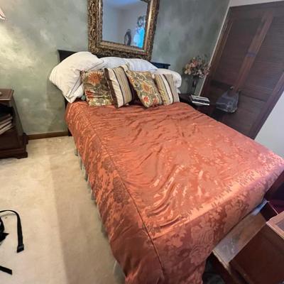 Sale Photo Thumbnail #125