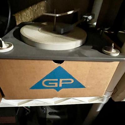 Sale Photo Thumbnail #827