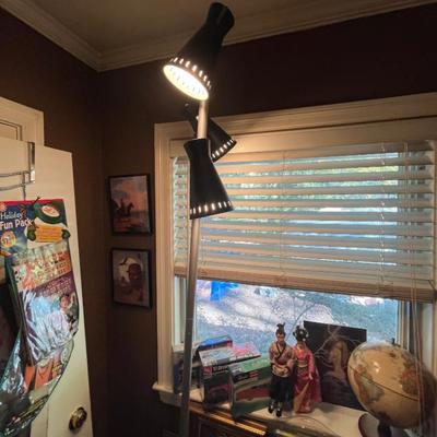 Sale Photo Thumbnail #374