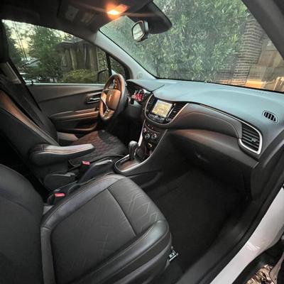 Sale Photo Thumbnail #9