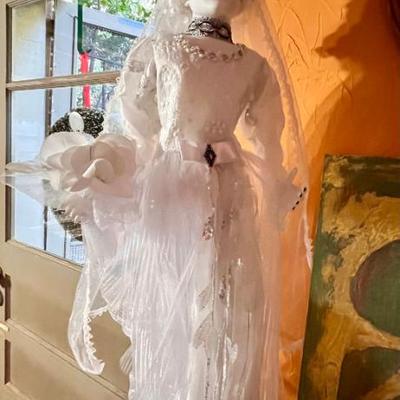 Sale Photo Thumbnail #848